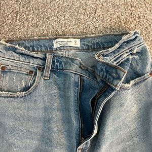 Abercrombie 90s Straight Hi-Rise jeans
